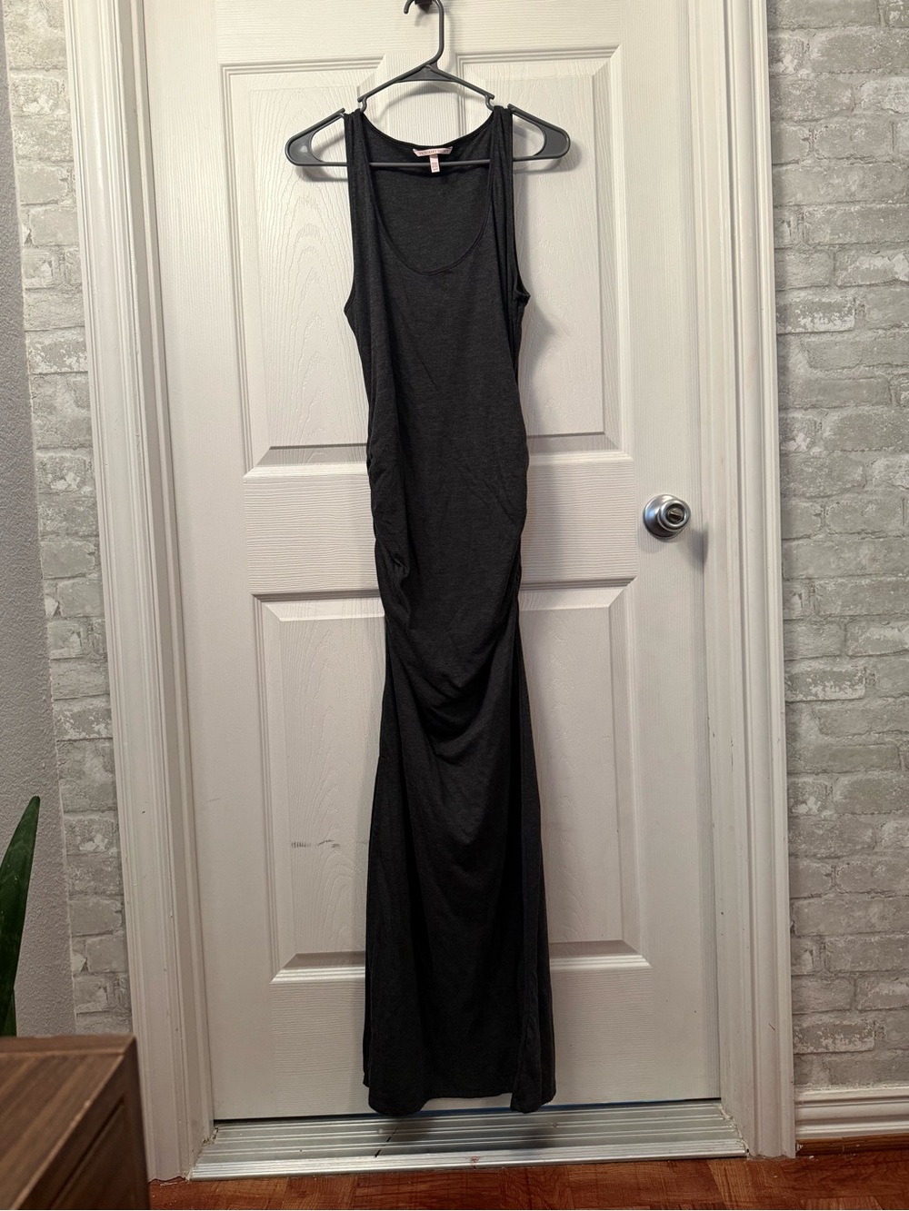 Victoria's Secret dark gray sleeveless ruched tank maxi dress size medium